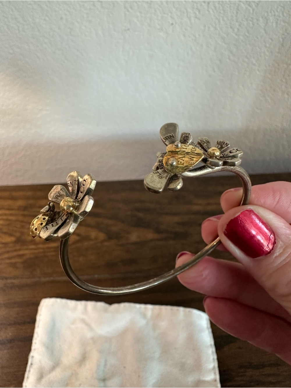 Tiffany & Co. Return to Tiffany Floral Daisy Bracelet Sterling Silver Gold Accen